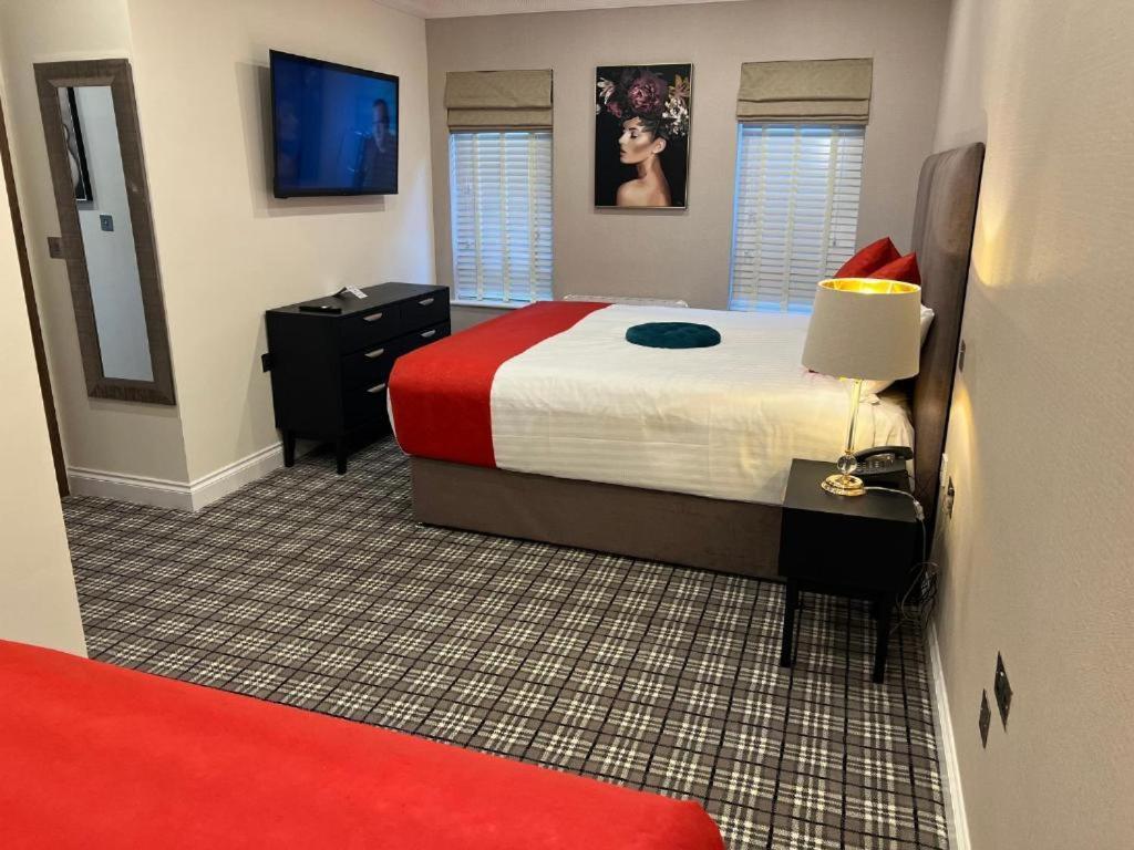 Tf Royal & Theatre Hotel Castlebar