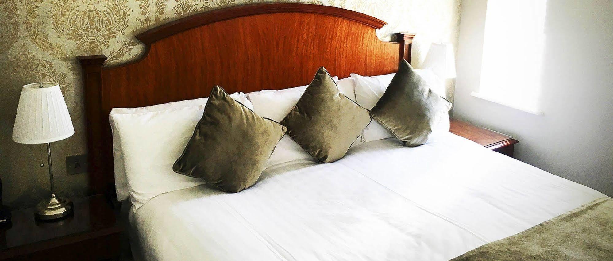 Hotel Tf Royal & Theatre